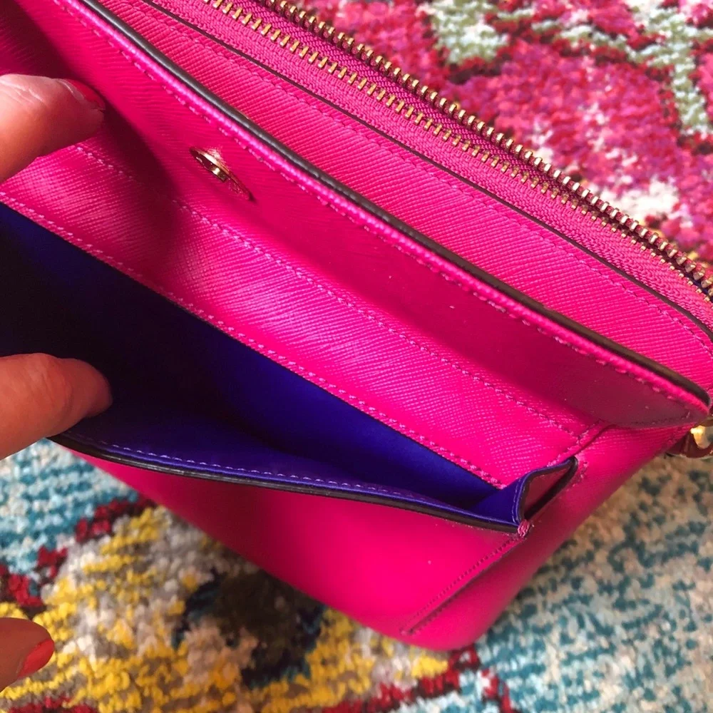 Henri Bendel Bag - Picture 7 of 7